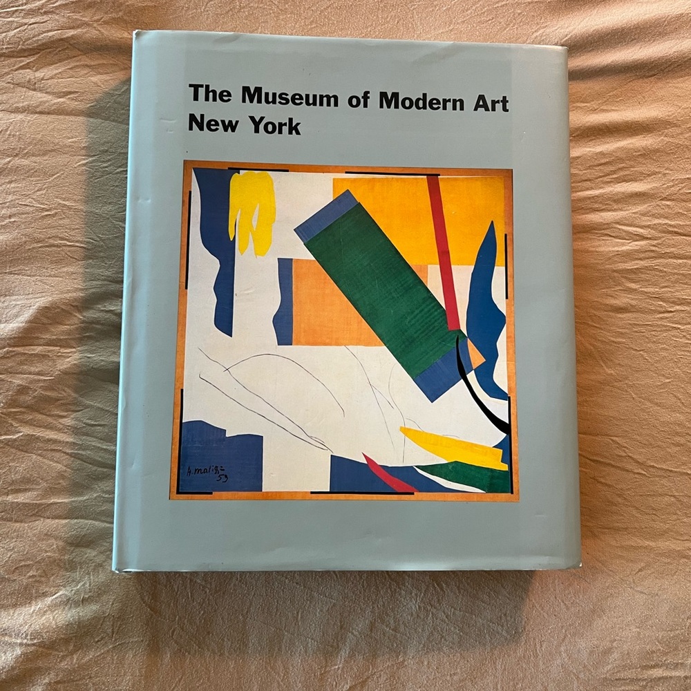 The Museum of modern art – New York. Rare and in great condition.